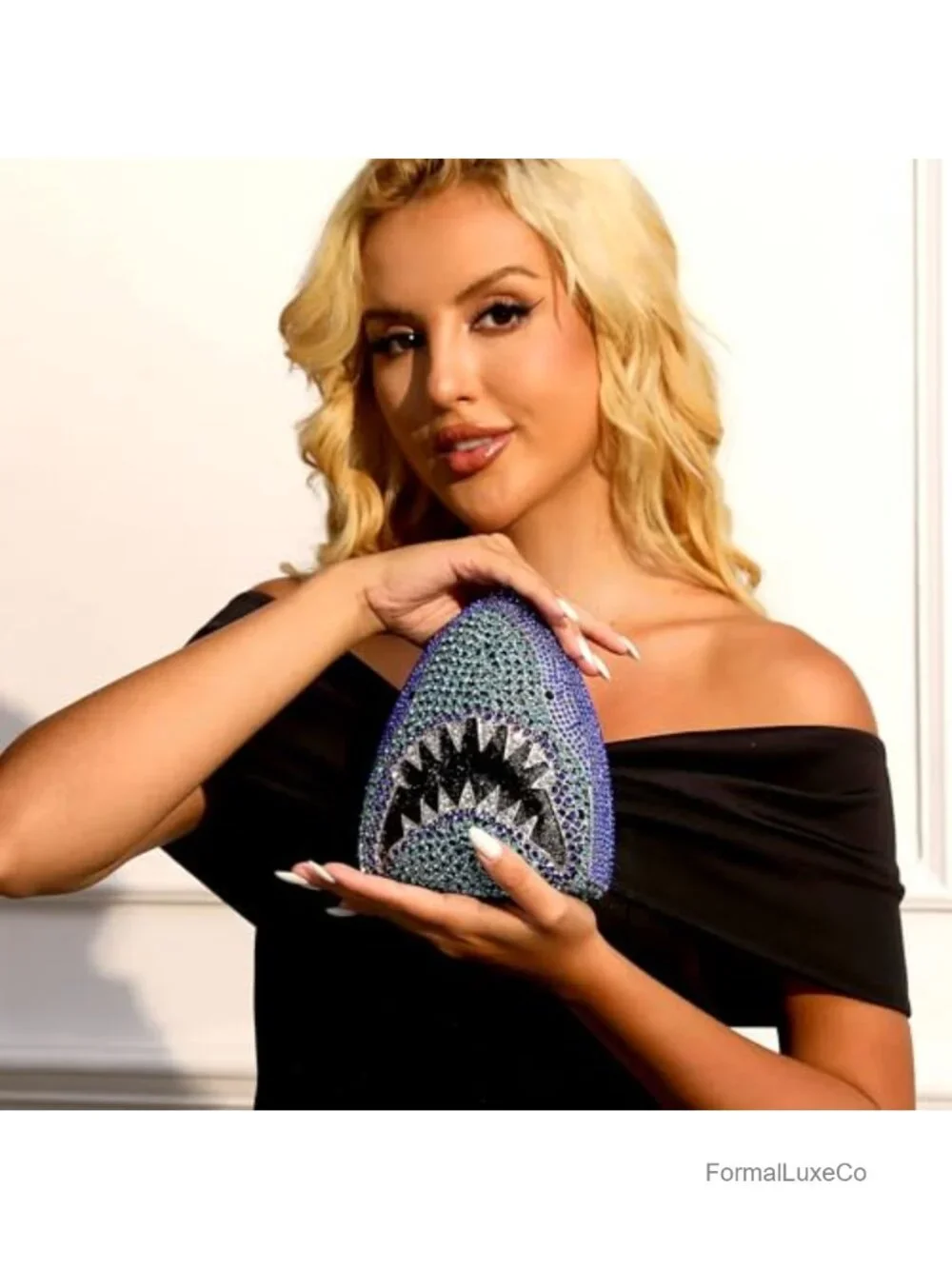 3D Shark Head Shape Crystal Clutch Evening Bag Rhinestone Party Purse
